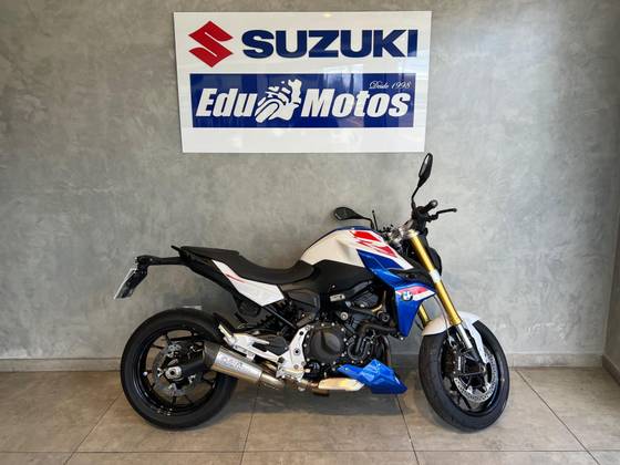 BMW F 900 R SPORT PLUS 
